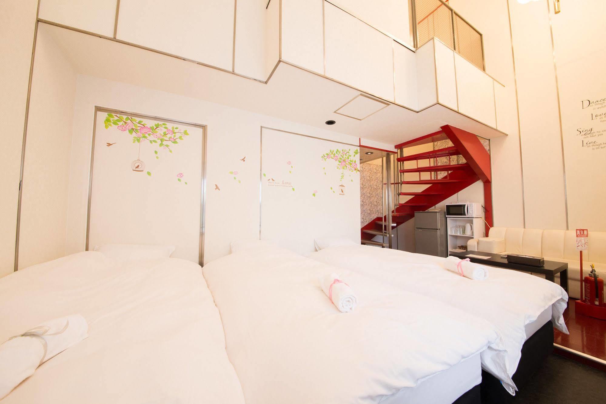Hotel Candy Hall (Adults Only) Osaka Dış mekan fotoğraf