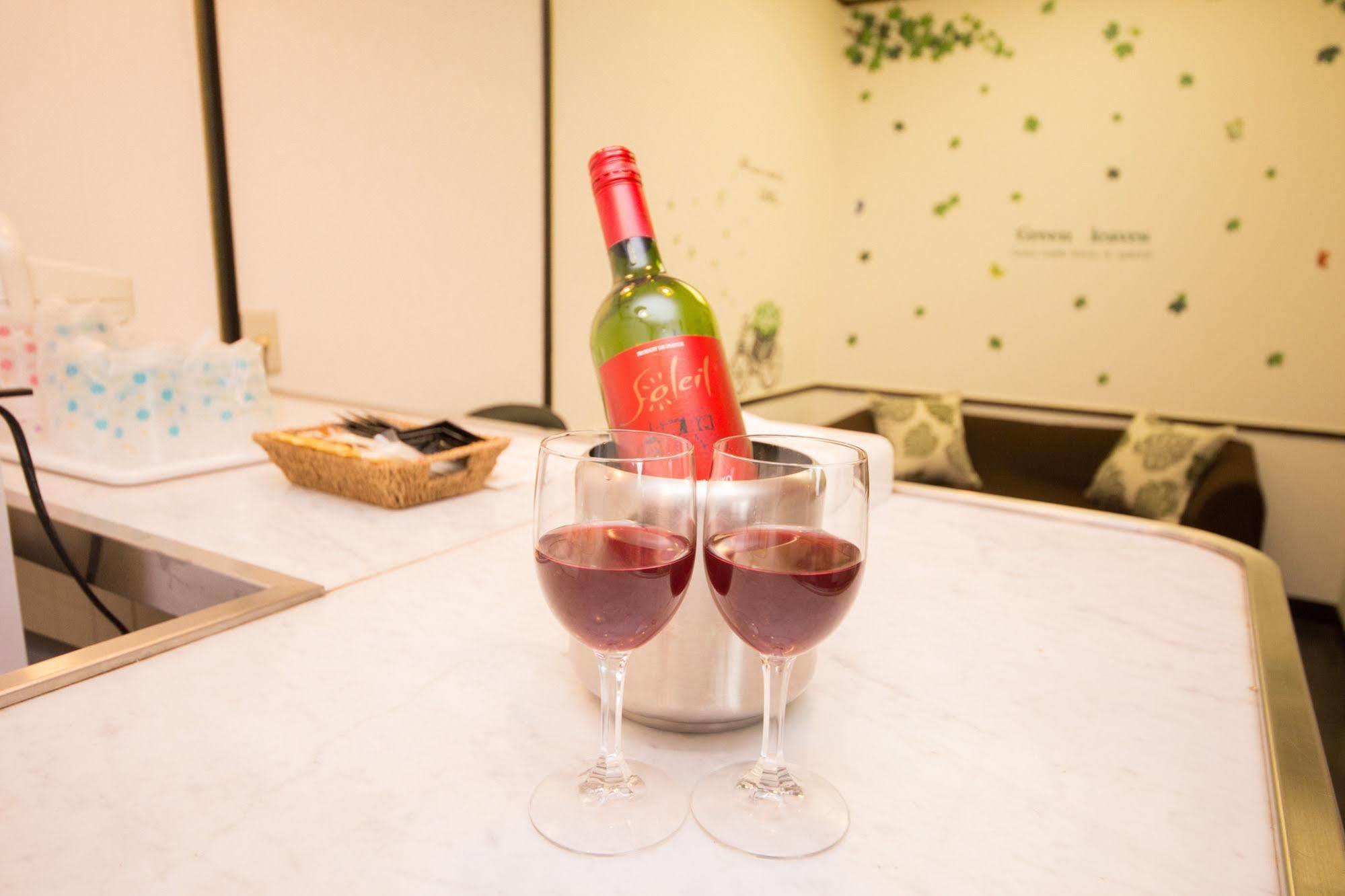 Hotel Candy Hall (Adults Only) Osaka Dış mekan fotoğraf