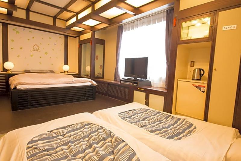 Hotel Candy Hall (Adults Only) Osaka Dış mekan fotoğraf