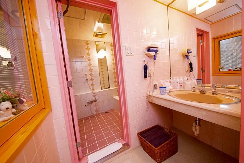 Hotel Candy Hall (Adults Only) Osaka Dış mekan fotoğraf